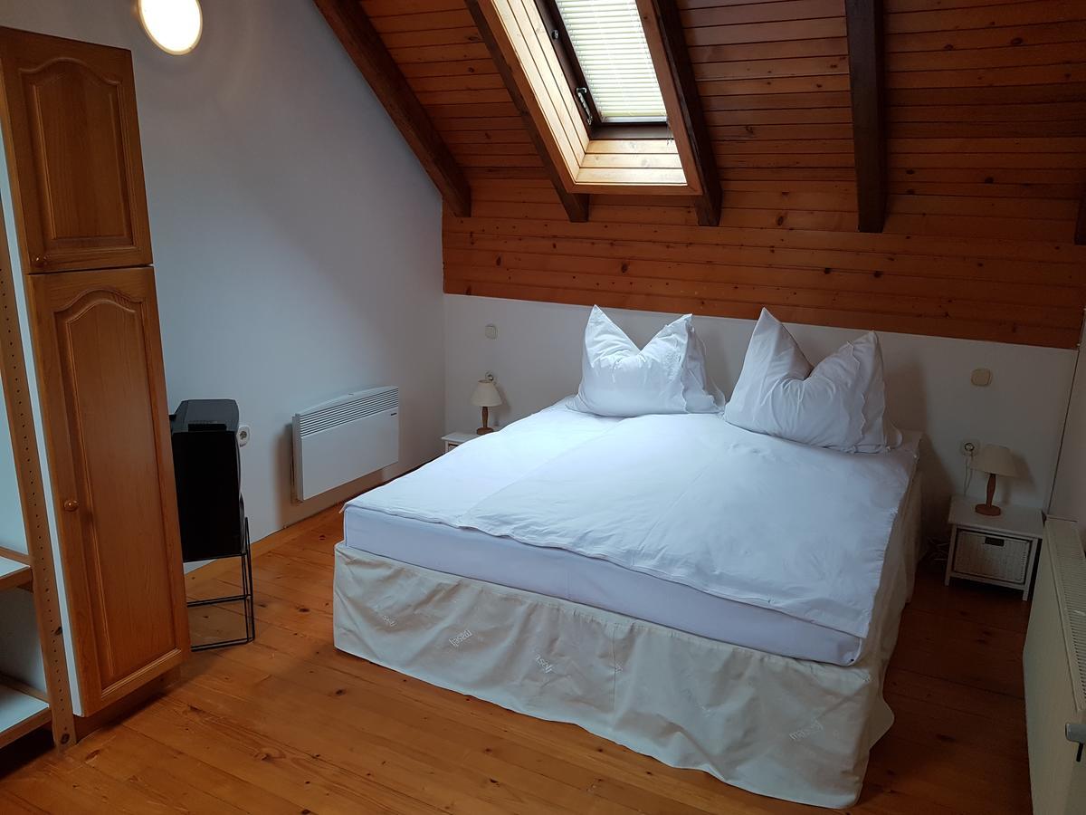 Bed and Breakfast Pr'Simi Golnik Exteriér fotografie